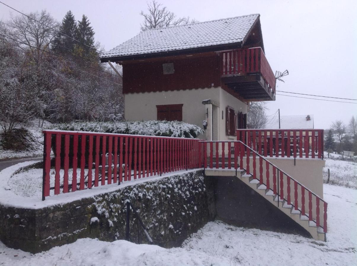 Gite Du Creux De La Goutte Xertigny Exterior photo